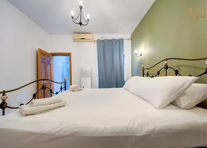 A Spacious 3br In Stunning Mellieha With Views By 360 Estates Lejlighed